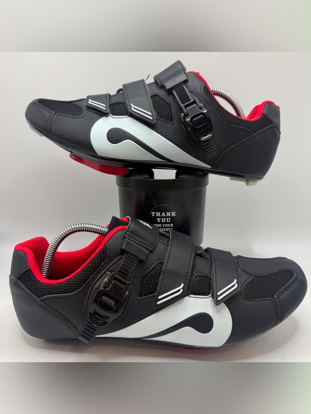 🚫SOLD - NO AVAILABLE Peloton Cycling Shoes Men’s EU 46 Black Red Look Delta